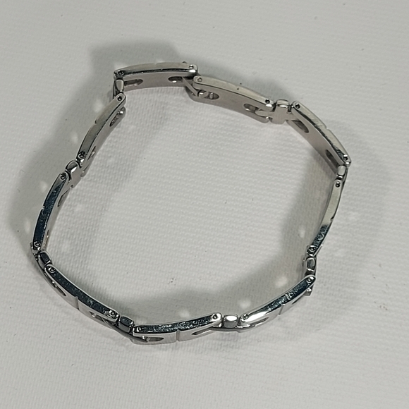 Stainless Steel Black Cross Inisex Link Bracelet - Picture 3 of 6